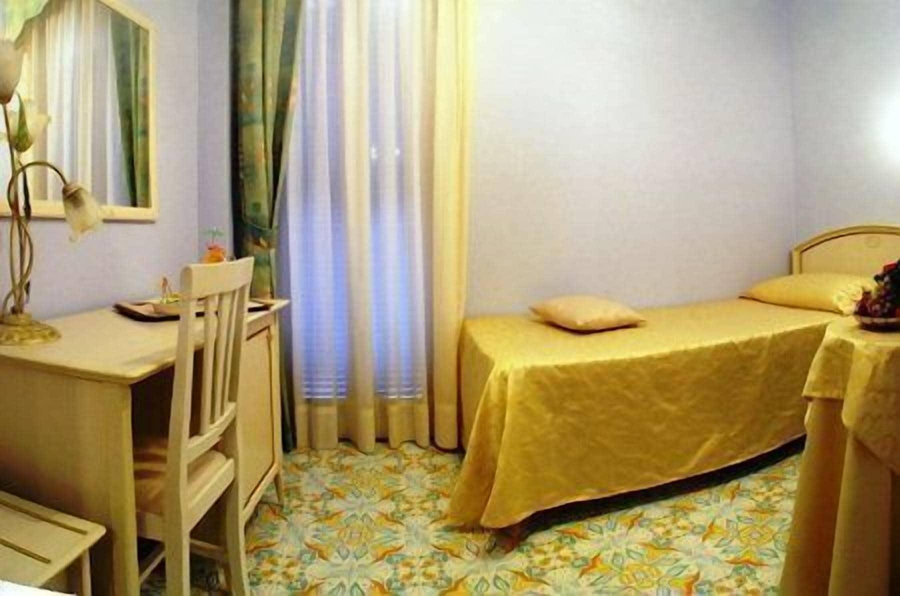 Hotel Villa Franca Forio di Ischia Buitenkant foto