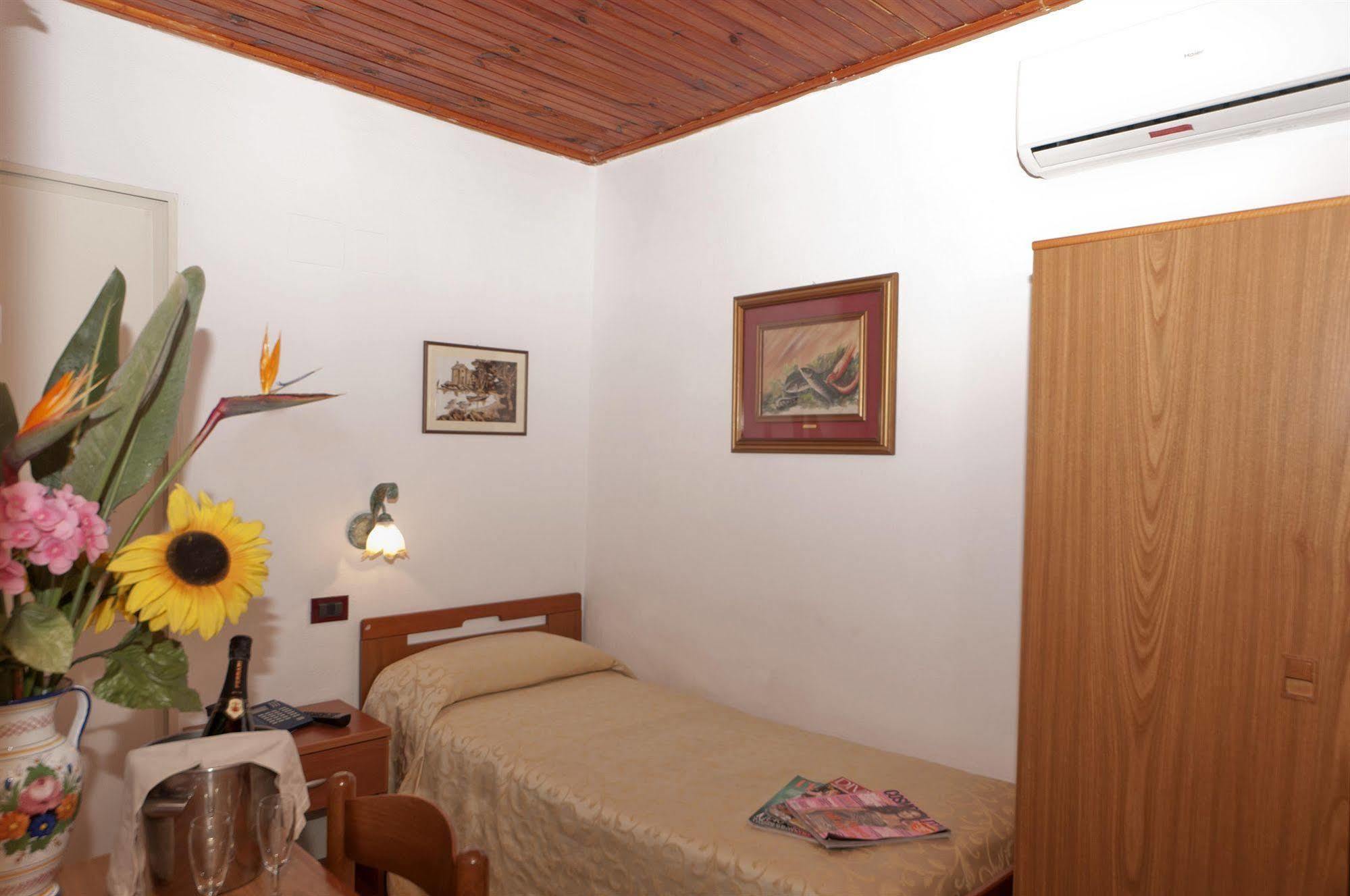 Hotel Villa Franca Forio di Ischia Buitenkant foto